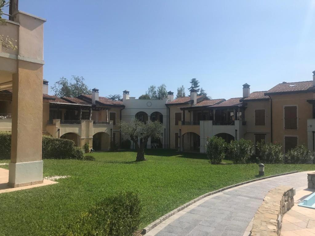 Luxury Apartments - Le Fate - Residence With Pool Manerba del Garda Exterior photo