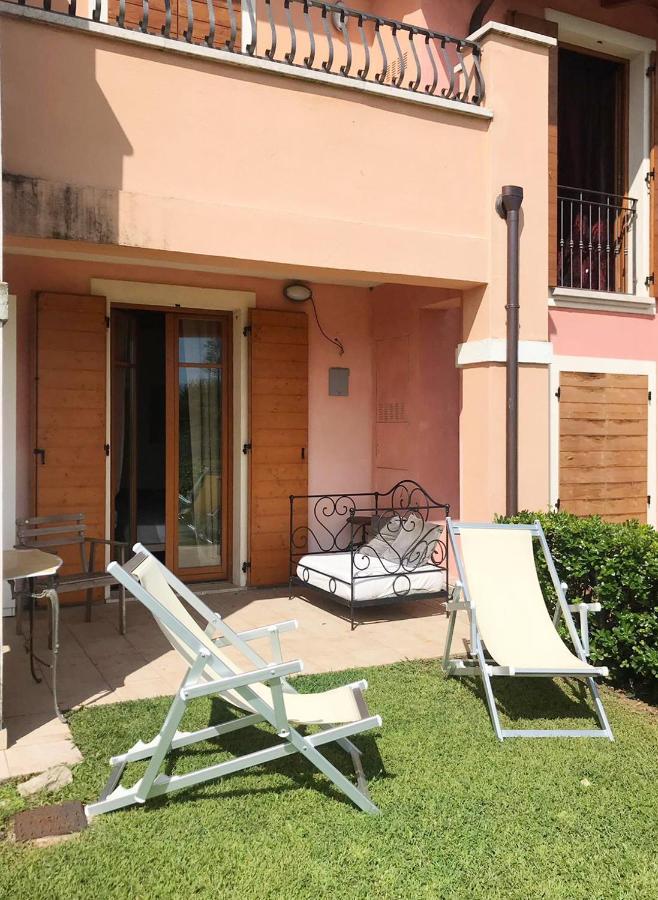 Luxury Apartments - Le Fate - Residence With Pool Manerba del Garda Exterior photo