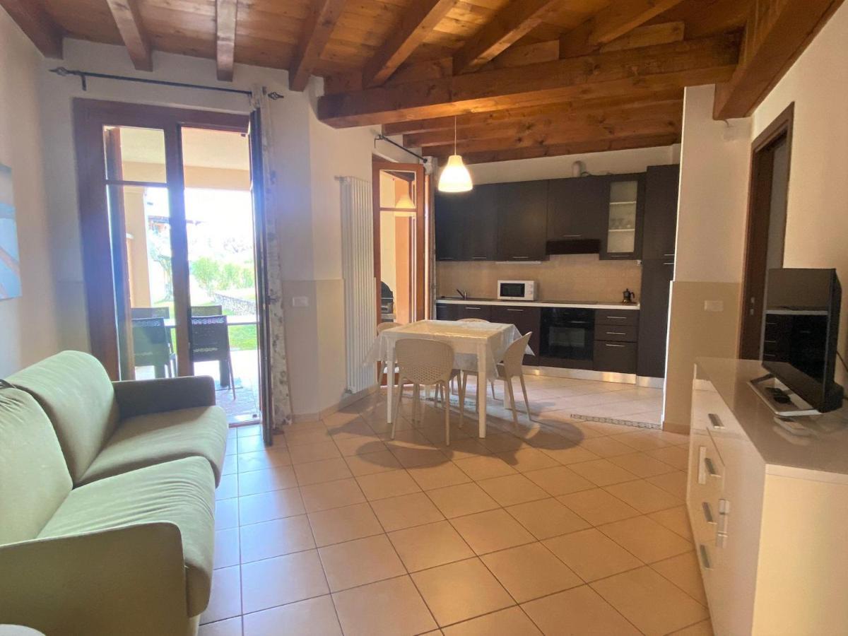 Luxury Apartments - Le Fate - Residence With Pool Manerba del Garda Exterior photo